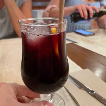 Els Porxos - Sangria - Mediterranean Near Me - Barcelona, B Els Porxos - Sangria - Mediterranean Near Me - Barcelona, B