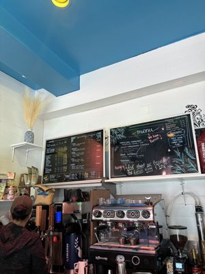 Cafe La Fe, coffee shop and bubble tea. by null