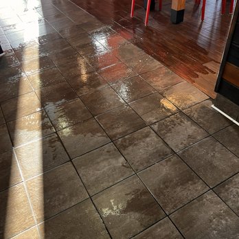 Arby's - Floor covered in soap - Fast Food Near Me - Springfield, Ohio Arby's - Floor covered in soap - Fast Food Near Me - Springfield, Ohio