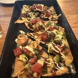 Poke Nachos