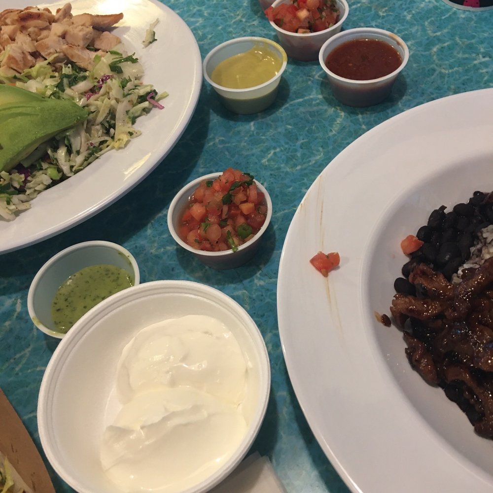 Wahoo's Fish Taco - Mexican Near Me - Lake Forest, California