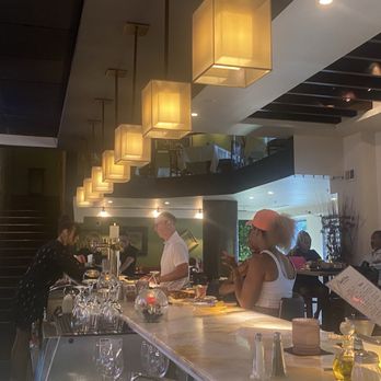 Pan D'Olive - Sitting at end of bar - Italian Near Me - St Louis, Missouri