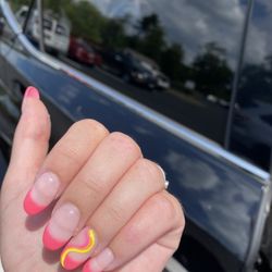 Dalla Nails & Spa