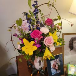 Seiferts Flower Mill - Our arrangement from Seiferts Flower Mill.