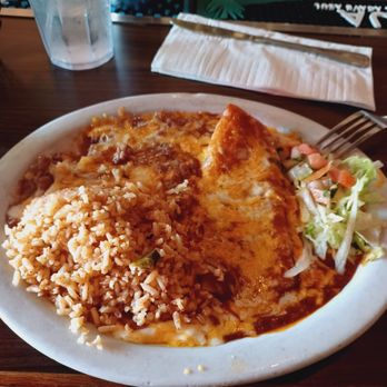 El Matador - Cheese enchilada plate from lunch menu - Mexican Near Me - Costa Mesa, California
