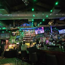 Casey's on Central - Bar