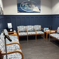 PT By The Sea - Front lobby