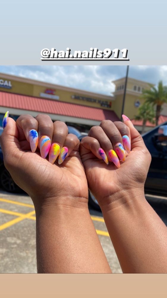 MODERN NAILZ Updated September 2024 14 Photos & 12 Reviews 8400 W