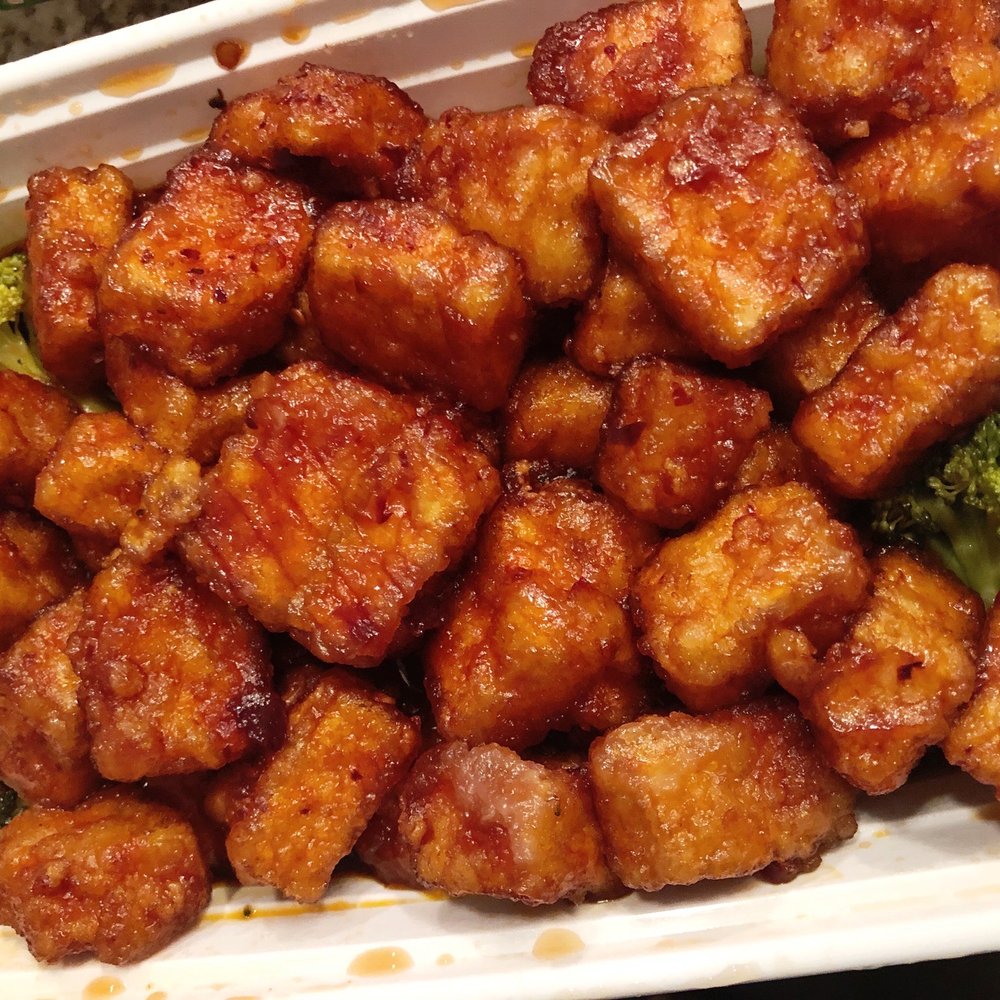 China Wok - a tray of chicken and broccoli - Chinese Near Me - Winter Garden, Florida