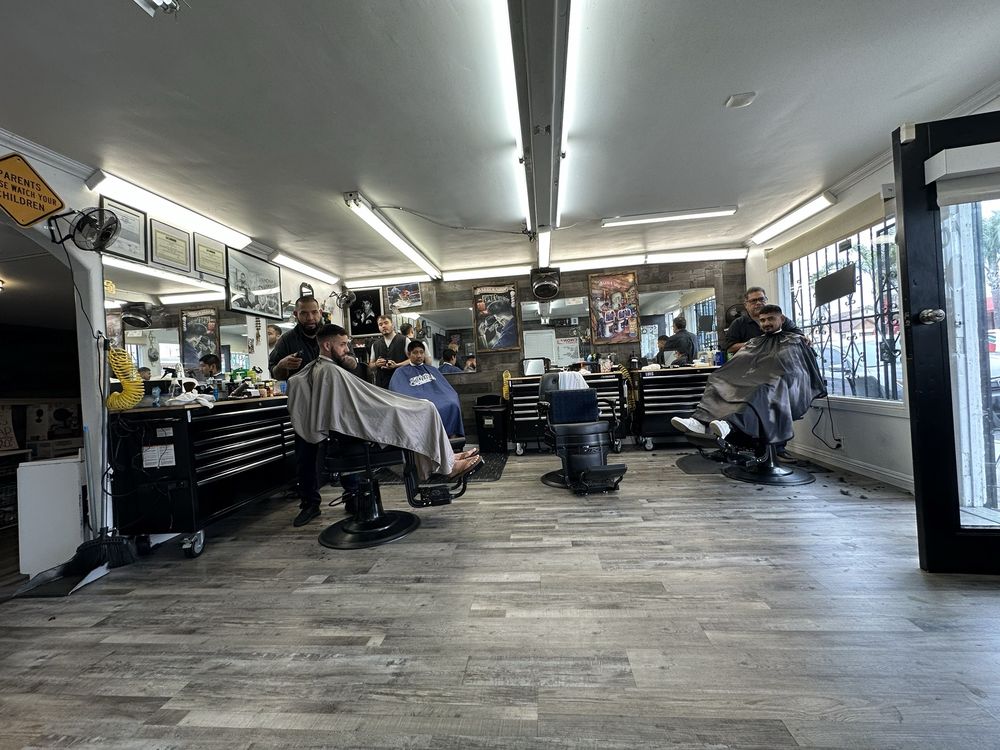 Chona’s Barber Shop