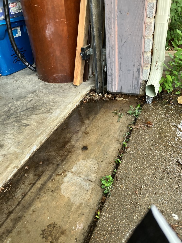 Slide of RKG Roofing & Construction