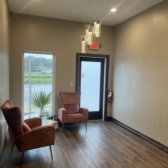 Beauty For Humans - Lounge and waiting area. - Makeup Artists Near Me - Cedar Park, Texas Beauty For Humans - Lounge and waiting area. - Makeup Artists Near Me - Cedar Park, Texas