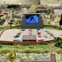 Mahwah Museum - Detail of the model railroad: drive-in movie theater