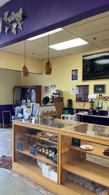 Aurora's Café and Gifts by null