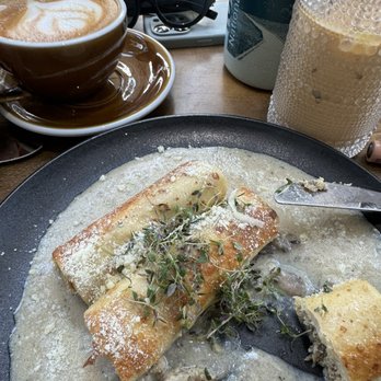 Fusion Kitchen - Mynski Mlyntsi With Chicken & Mushrooms - Breakfast & Brunch Near Me - Los Angeles, California Fusion Kitchen - Mynski Mlyntsi With Chicken & Mushrooms - Breakfast & Brunch Near Me - Los Angeles, California