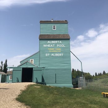 St. Albert Grain Elevator Park - Museums Near Me - St Albert, Alberta