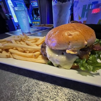Dave & Buster's Carlsbad - Sports Bars Near Me - Carlsbad, California