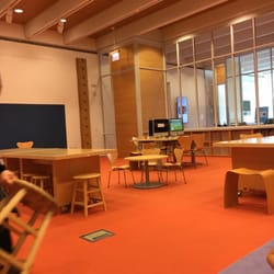 The Modern Wing - Art Institute of Chicago - Kids art lessons day