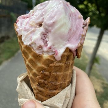 Virtuous Pie - Raspberry cheesecake ice cream. Very yummy, rich and creamy. - Pizza Near Me - Portland, Oregon Virtuous Pie - Raspberry cheesecake ice cream. Very yummy, rich and creamy. - Pizza Near Me - Portland, Oregon