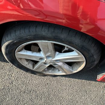 Going Roadside Service - Toyota Camry - Roadside Assistance Near Me Going Roadside Service - Toyota Camry - Roadside Assistance Near Me