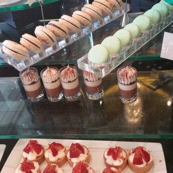 The Lobby - Chef week lunch 2015 - pistachio and nutella macaron, and European pastries - American Near Me - Chicago, Illinois The Lobby - Chef week lunch 2015 - pistachio and nutella macaron, and European pastries - American Near Me - Chicago, Illinois