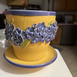The Peacock Cottage - The handmade pot I had to have