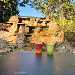 Narah Cafe - Lemon mint smoothie, strawberry mango smoothie