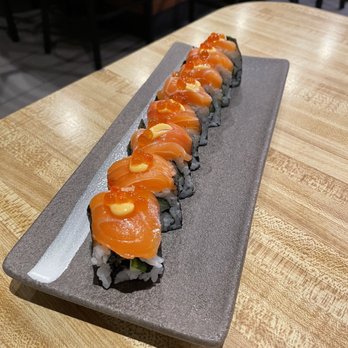 Holy Sushi - Salmon lovers role - Kosher Near Me - Palo Alto, California