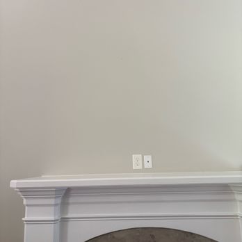 Mike's Painting Solutions - Above the fireplace - Painters Near Me - Kingsport, Tennessee Mike's Painting Solutions - Above the fireplace - Painters Near Me - Kingsport, Tennessee