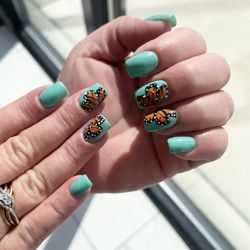 House Of Colors Nails - Nails