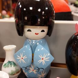 Sisters Gift Shop