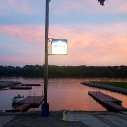 Len Brown's North Shore Inn - View from the patio