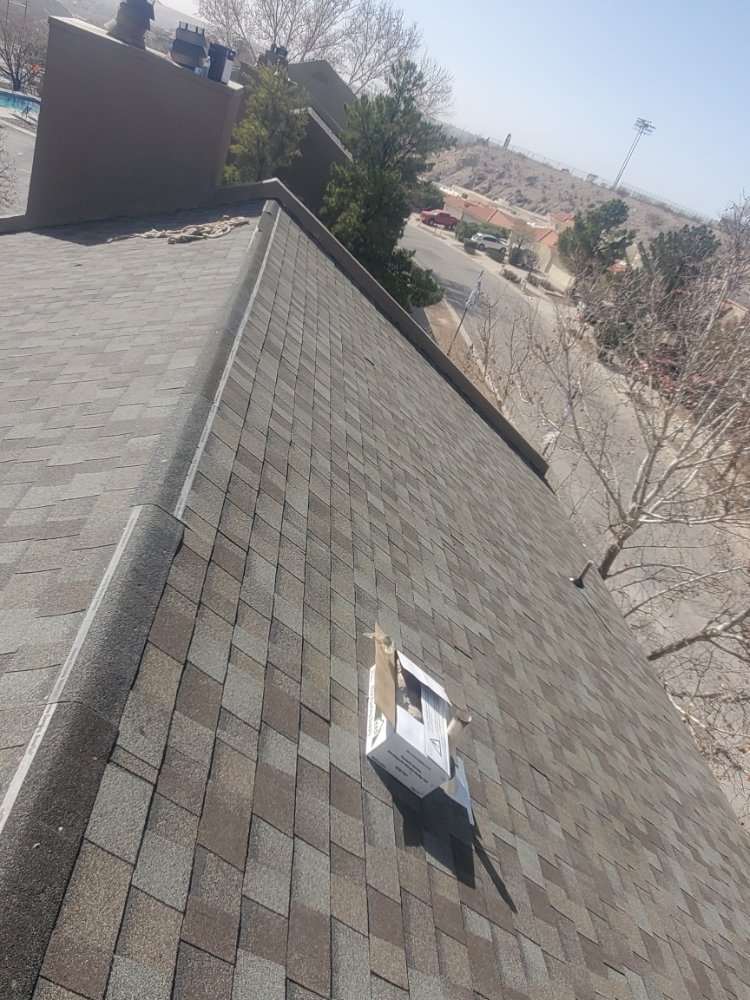 Slide of El Paso Roofing 915