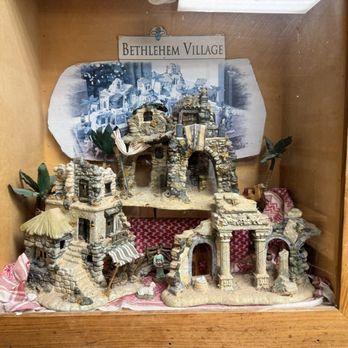 Aladdin Gyro-Cery - Greek Near Me - Seattle, Washington Aladdin Gyro-Cery - Greek Near Me - Seattle, Washington