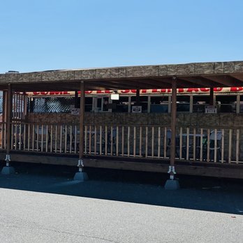El Super Taco Bus IV - a bus parked in front of a restaurant - Tacos Near Me - Tacoma, Washington