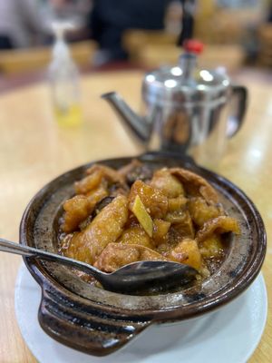 Hong Kong Clay Pot Restaurant by null