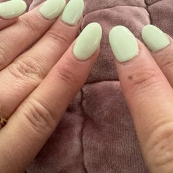 Two different nail sizes