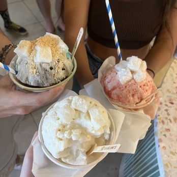 Ululani's - Haleakala, Lava flow, root beer float - Shaved Ice Near Me - Chula Vista, California Ululani's - Haleakala, Lava flow, root beer float - Shaved Ice Near Me - Chula Vista, California
