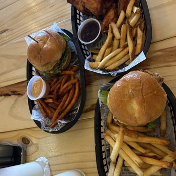 Capital Burger - Burgers Near Me - Luquillo, Puerto Rico
