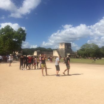 Zona Arqueológica Chichen Itzá - Landmarks & Historical Buildings Near Me - Chichen-Itzá, YUC Zona Arqueológica Chichen Itzá - Landmarks & Historical Buildings Near Me - Chichen-Itzá, YUC