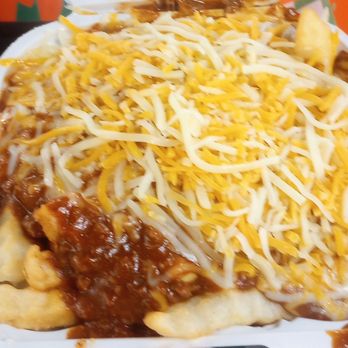 Yosemite Buns and Shakes - Chili cheese fries SMOTHERED in yumminess! - Burgers Near Me - Oakhurst, California