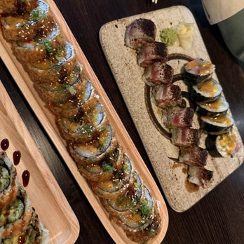 Sushi Pink - Sushi Bars Near Me - Chicago, Illinois