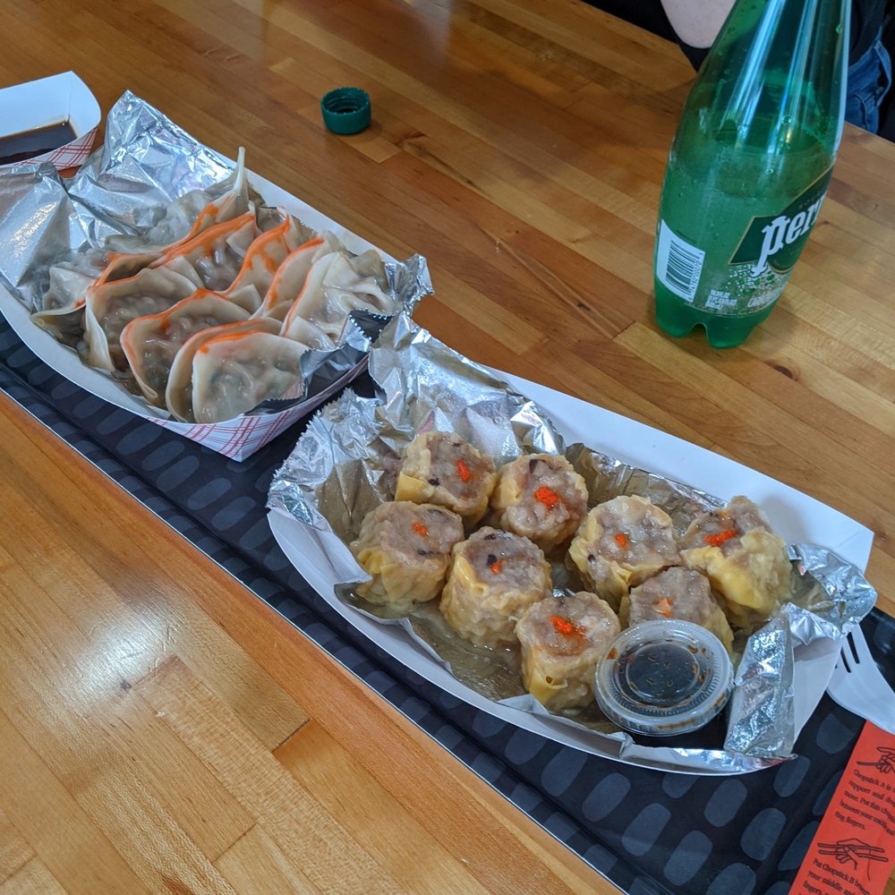 Pork & shrimp dumplings and Hong Kong shumai