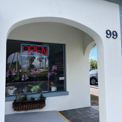Gloss Nail Studio