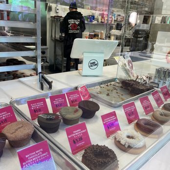 Third Culture Bakery - Berkeley - Mochi Muffins & Donuts - Bakeries Near Me - Berkeley, California
