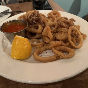 Doppio Zero Mountain View - Fried Calamari and Shrimp Dinner - Pizza Near Me - Mountain View, California