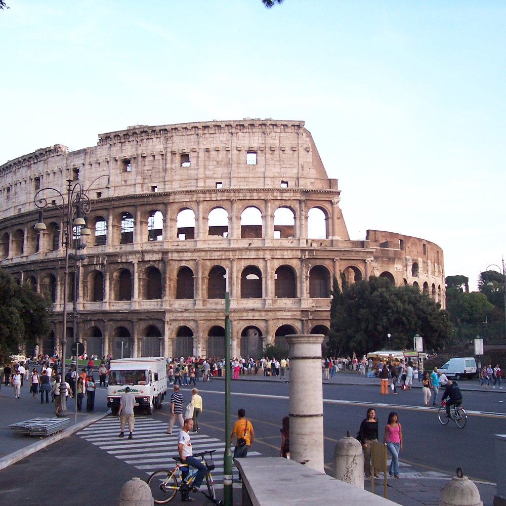 Colosseo - Local Flavor Near Me - Rome, RM