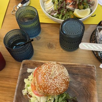 Cafe on 27 - 27. Burger in the Neptune salad. - Breakfast & Brunch Near Me - Topanga, California Cafe on 27 - 27. Burger in the Neptune salad. - Breakfast & Brunch Near Me - Topanga, California