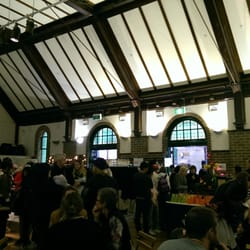 Paddington Markets - Escaping the rain