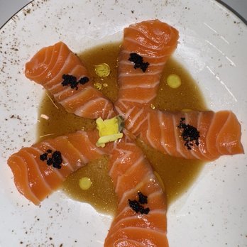 Temaki Bar - salmon truffle carpaccio - Sushi Bars Near Me - San Jose, California